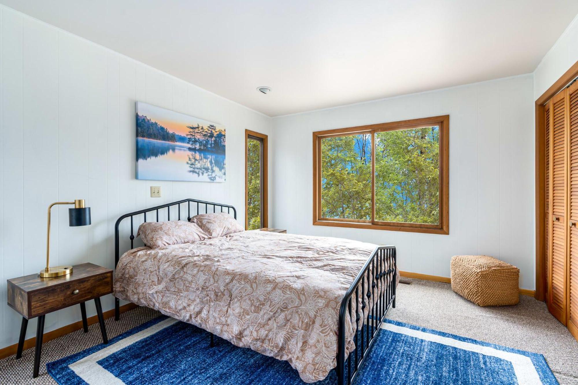 Chalet W Hot Tub, Large Deck, Grill, & Fast Wifi Berkeley Springs Eksteriør billede
